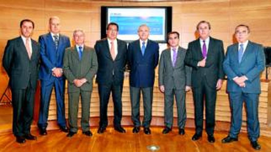 CaixaBank reúne a su consejo asesor territorial de Andalucía