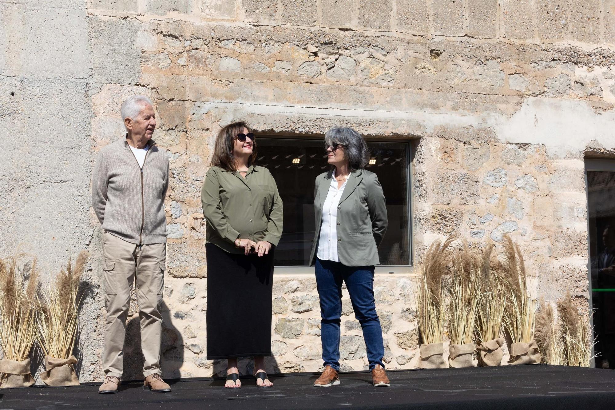 Apertura del Yacimiento Fenicio de Sa Caleta