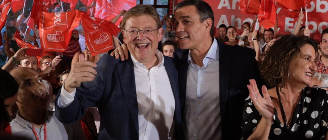 Pedro Sánchez y Ximo Puig durante un acto de la última campaña electoral.