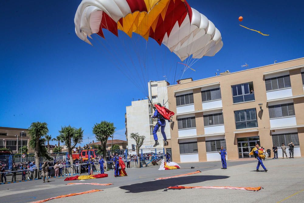 Romería de San Cristóbal y exhibición de las Fuerzas Armadas en Redován