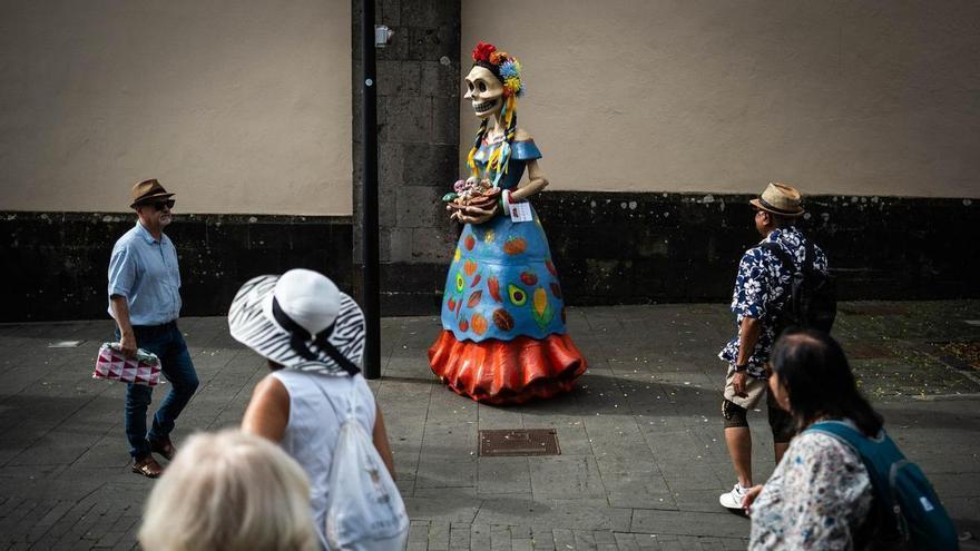Presentación del Día de los Muertos mexicano en La Laguna