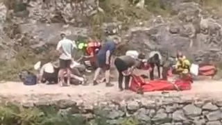 Grave desprendimiento en la Ruta del Cares: hay tres montañeros heridos, uno de ellos muy grave