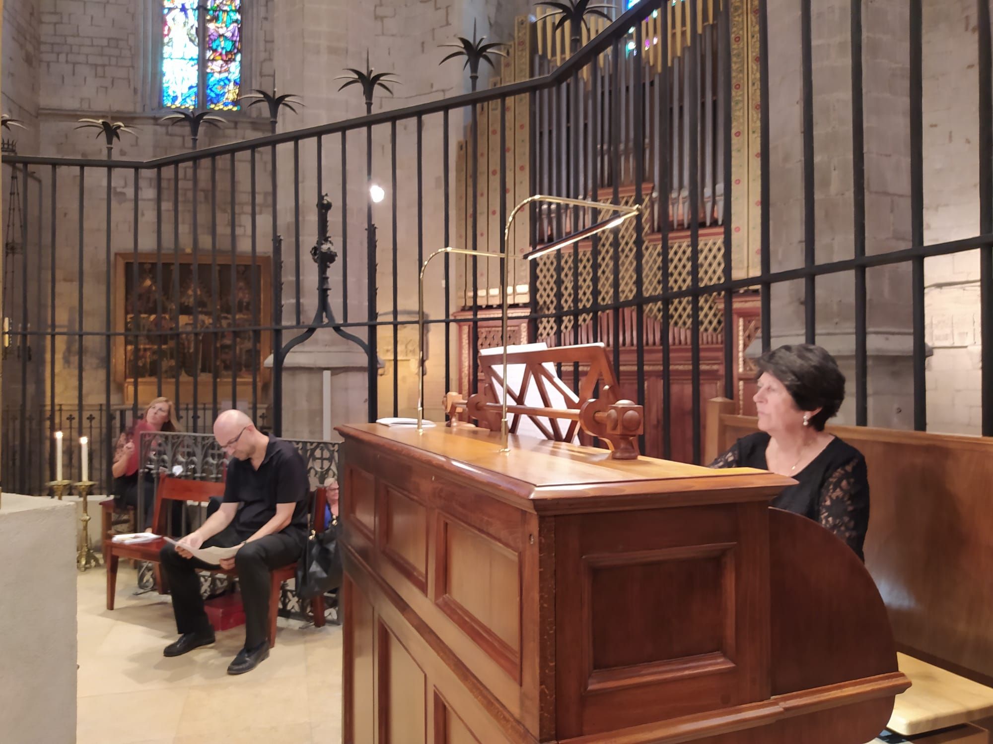 Una Seu de Manresa plena presencia la inauguració de l'orgue restaurat