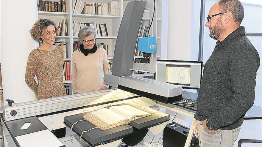 El Archivo Municipal logra digitalizar 22 libros de actas capitulares DEL SIGLO XX