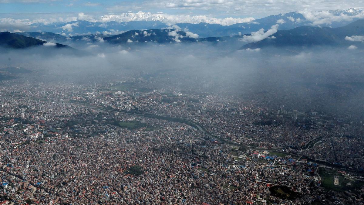 Al menos siete muertos, entre ellos cinco extranjeros, por una avalancha en Nepal