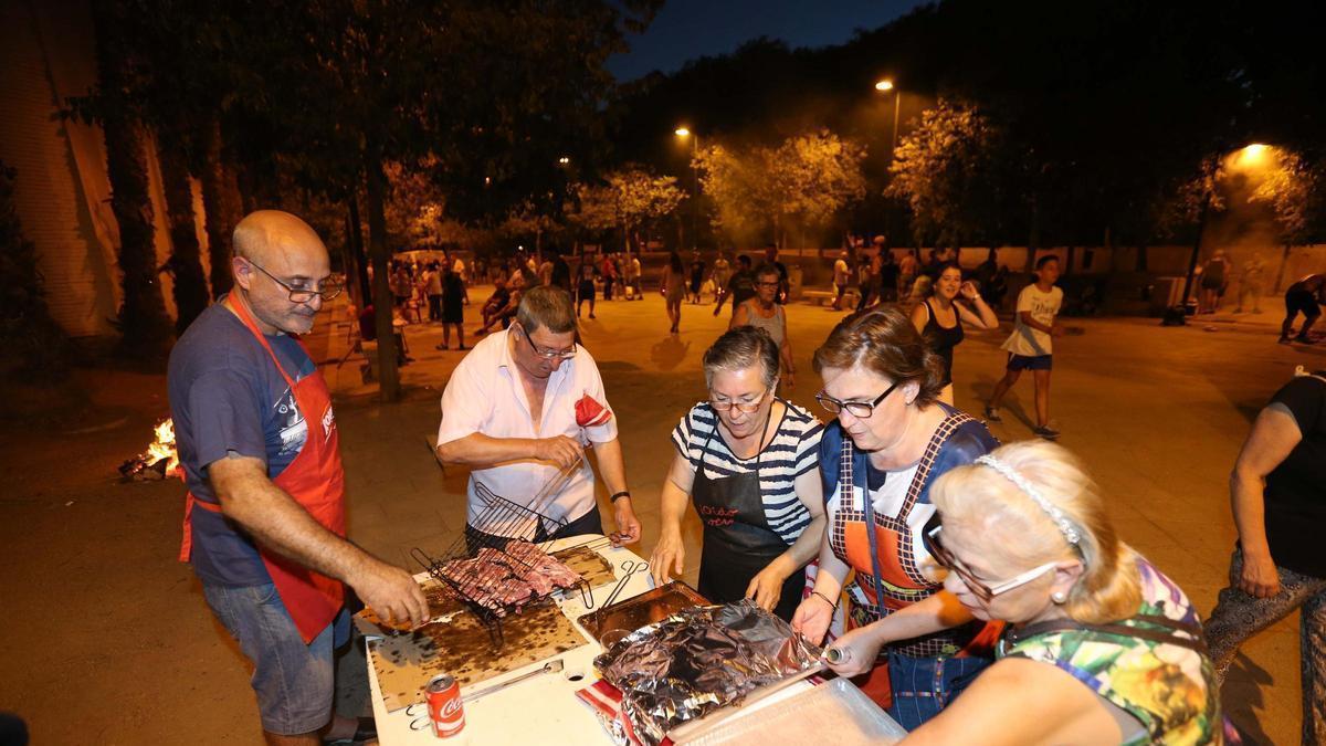 Imagen de archivo de celebración de las fiestas en el Serrallo del Grau.