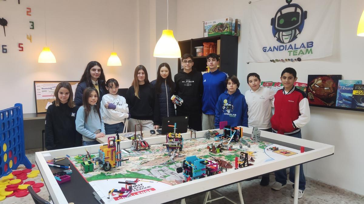 Imagen de los componentes que conforman el equipo "Gandialab Team"