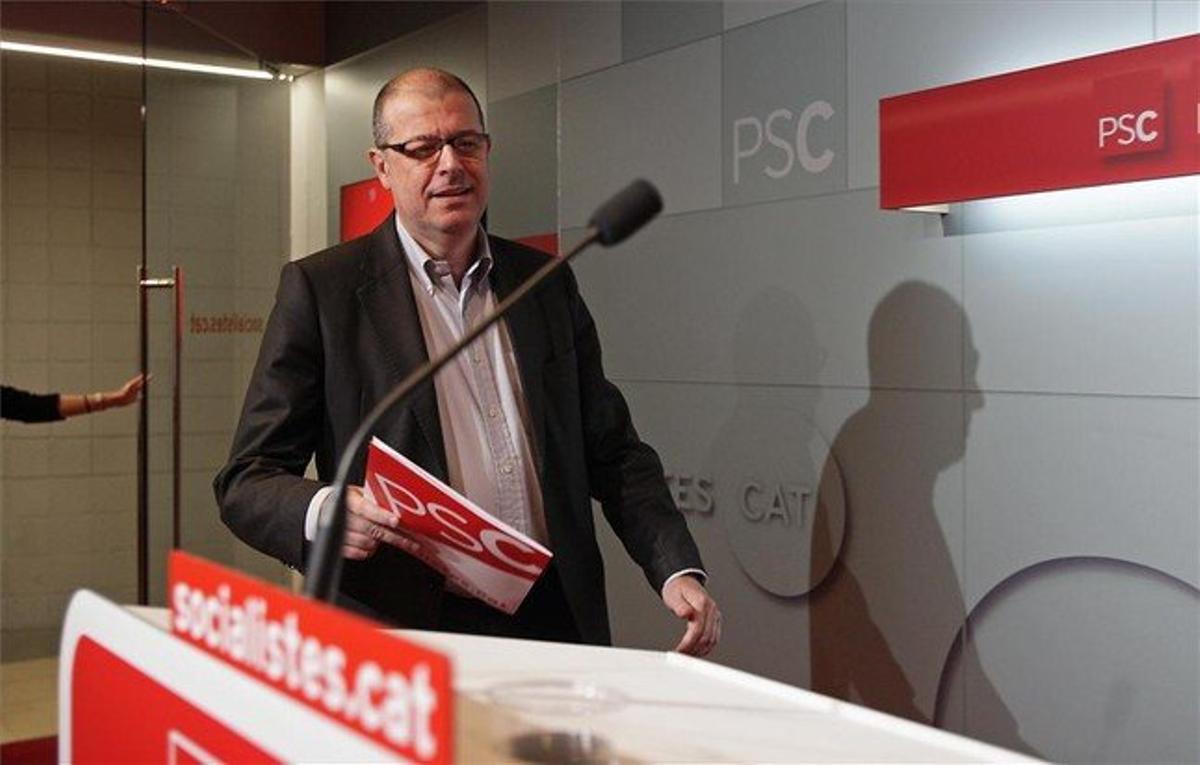 José Zaragoza, en una roda de premsa a la seu del PSC. José Zaragoza, en una roda de premsa a la seu del PSC.