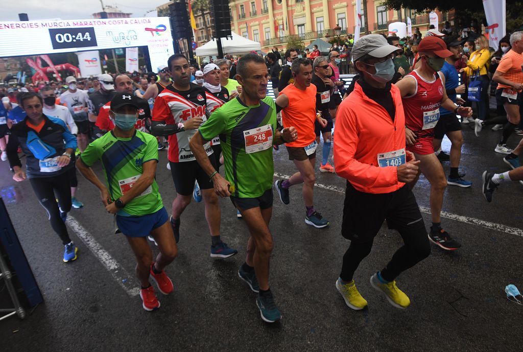 Así fue la salida de la maratón y la media maratón de Murcia (II)