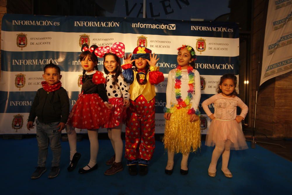 Búscate en el Photocall de INFORMACIÓN del Carnaval infantil alicantino
