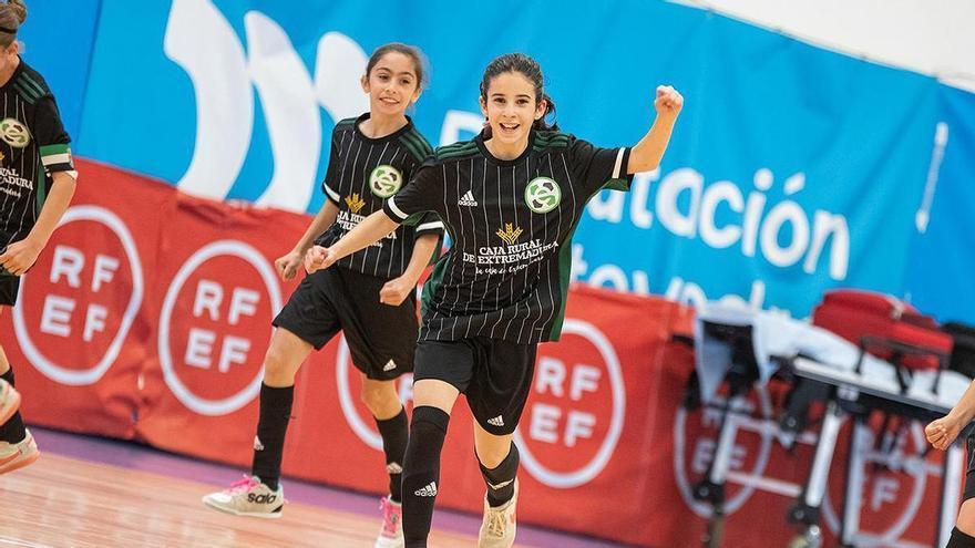 La selección extremeña femenina, a la semifinal nacional benjamín