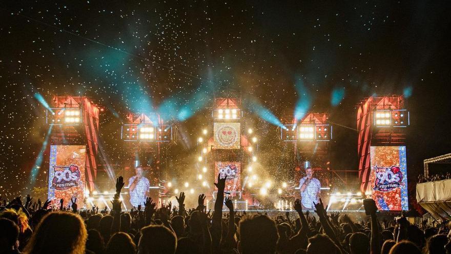 Vengaboys, King África y Celtas Cortos: el festival que convierte Madrid en una discoteca noventera