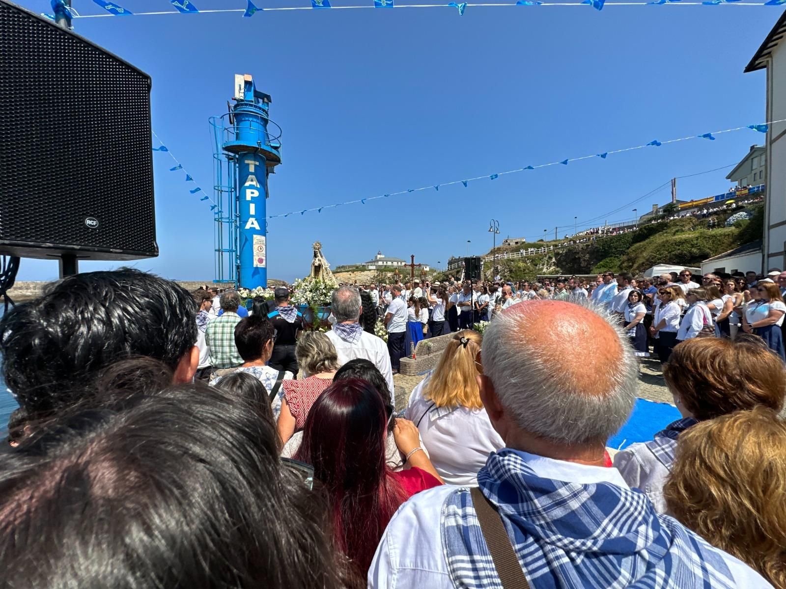 EN IMÁGENES: La procesión de la virgen del Carmen en Tapia de Casariego