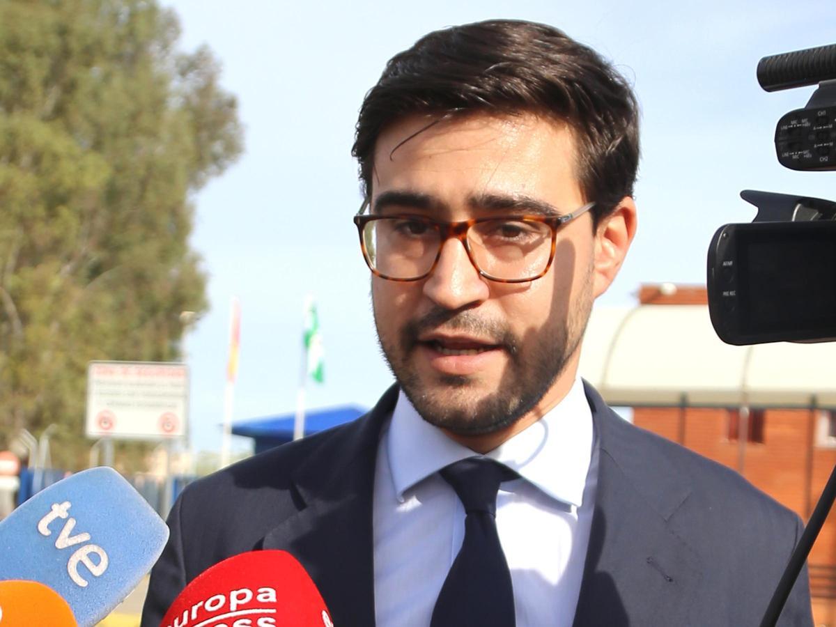 Fernando Velo, abogado de Antonio Tejado, sale de la cárcel tras su visita al sobrino de María del Monte.