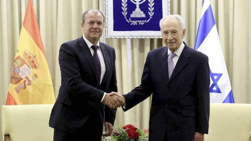 José Antonio Monago: Lo que me dijo el presidente Simon Peres