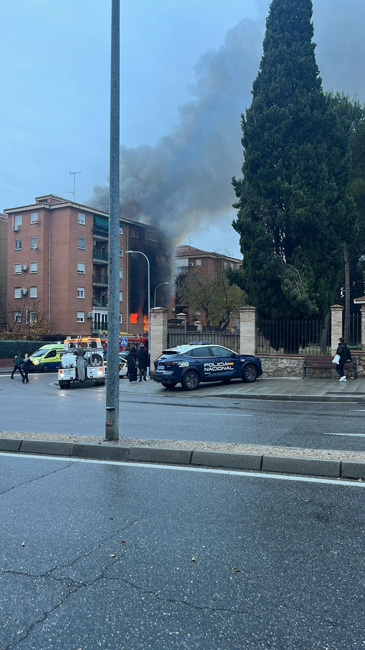 El incendio en la Ronda de Buenavista de Toledo se ha producido a primera hora de este martes