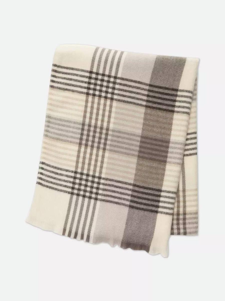 La bufanda multicolor baratísima de Primark que necesitas para dar color a  tus looks