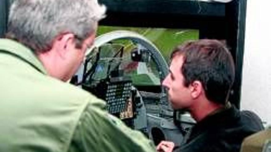 La base aérea sigue en la carrera por la escuela europea de pilotos