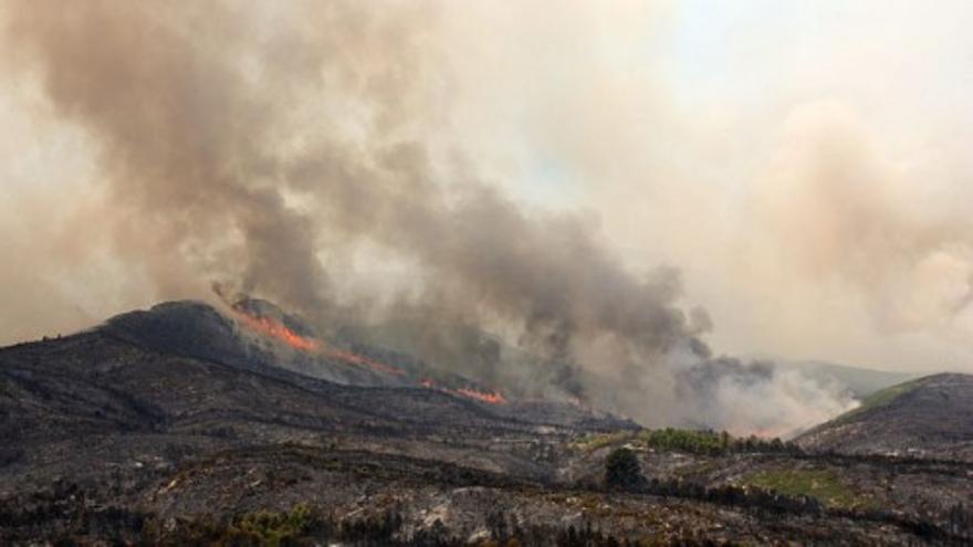 Controlado el incendio de Rasquera