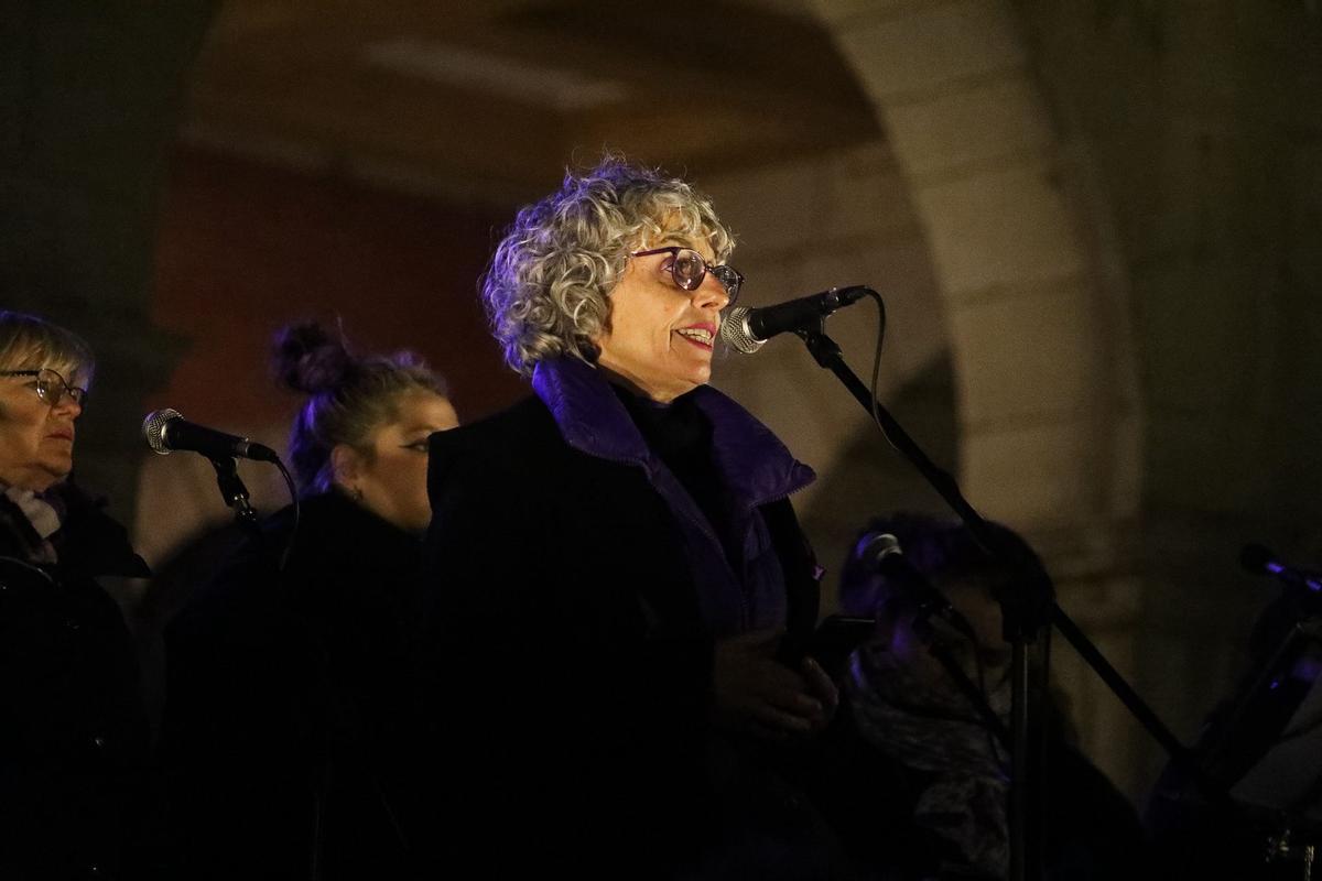 La lucha feminista tiñe de morado la Plaza Mayor de Zamora con motivo del 25N