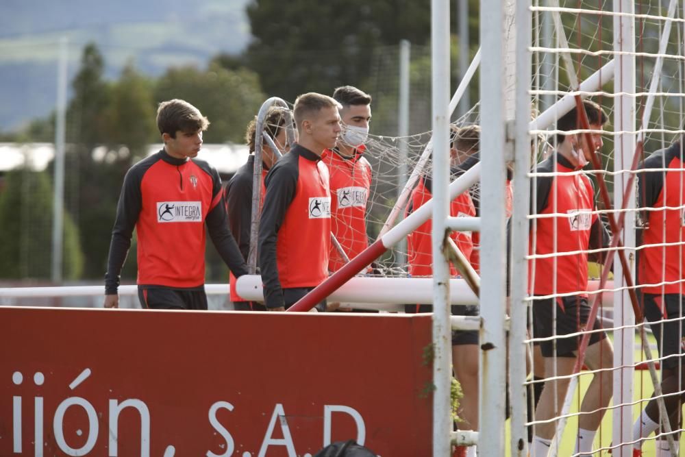 Entrenamiento del Sporting en Mareo.