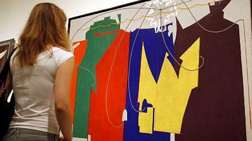 - &quot;El equilibrista&quot; (1916), de Man Ray, una de las obras incluidas en la exposición &quot;Duchamp, Man Ray, Picabia&quot;, en el MNAC de Barcelona, en la que se recogen algunas de las más conocidas del siglo XX, como &quot;El Gran vidrio&quot;, &quot;La fuente&quot;, &quot;Rueda de bicicleta&quot; o &quot;Molinillo de chocolate&quot;.