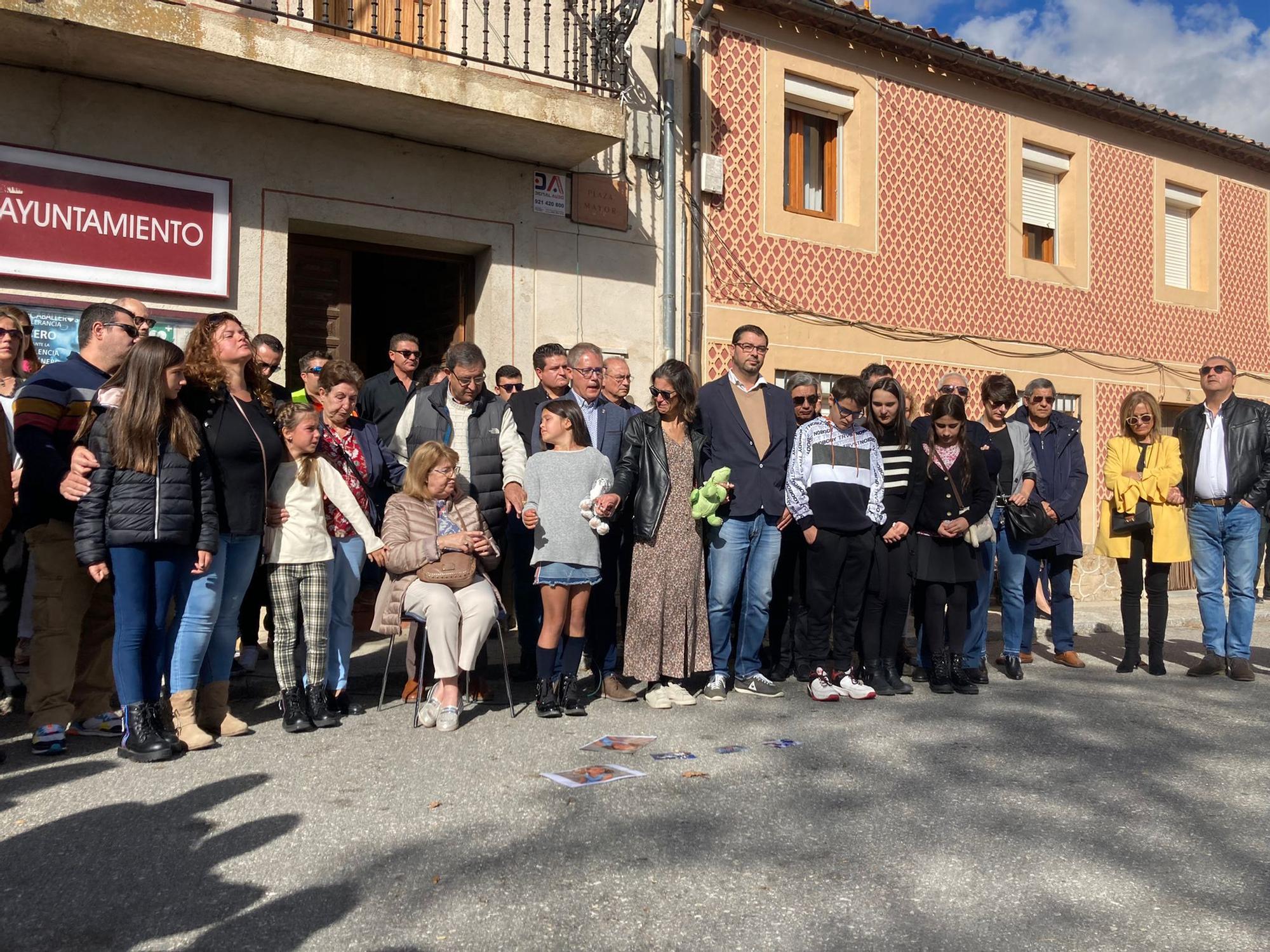 En imágenes: Funeral el Torrecaballeros, Segovia, por la niña asesinada en Gijón