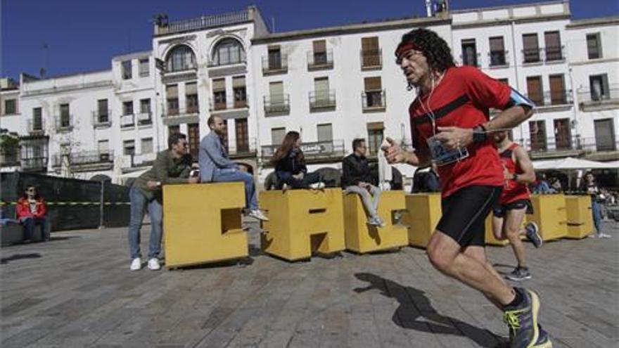 Aplazan sin fecha la media maratón de Cáceres por el coronavirus