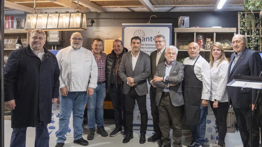 Xantar presenta su 26 edición e invita a «remar juntos» en apoyo de la plaza