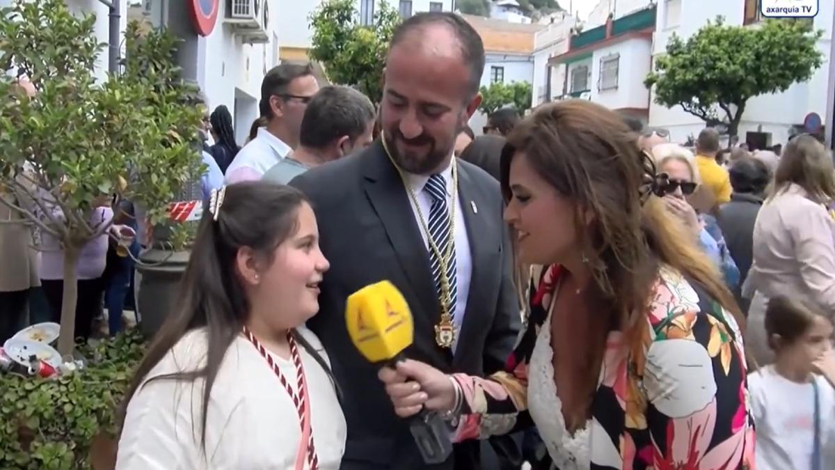 Una niña de Málaga, triunfa con su respuesta a una reportera: &quot;la morcilla&quot;