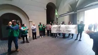 La PAHC protesta a l'Ajuntament de Manresa per desallotjaments a les Escodines