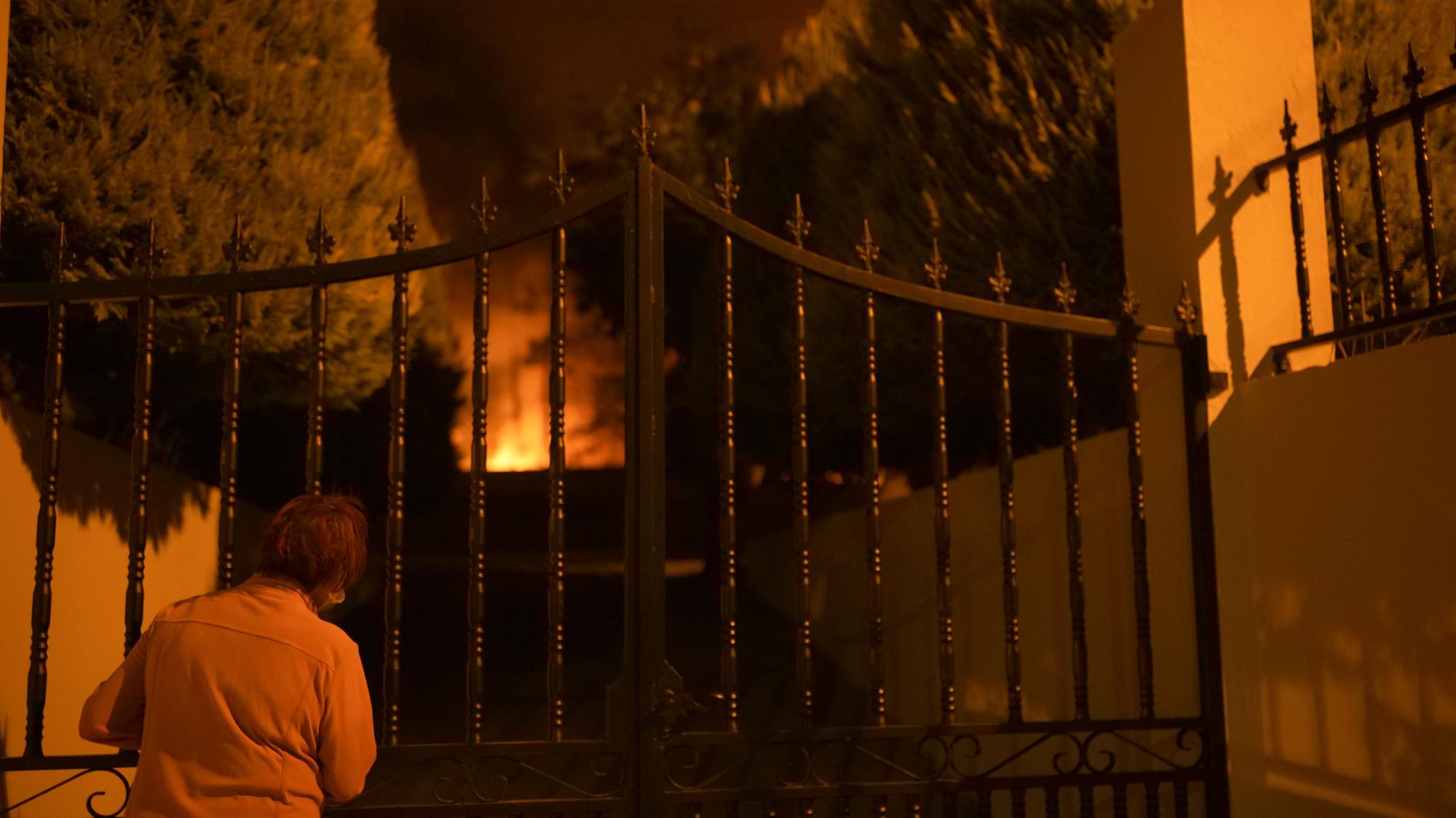 Incendios en Galicia: Vilagarcía y su comarca luchan contra el fuego