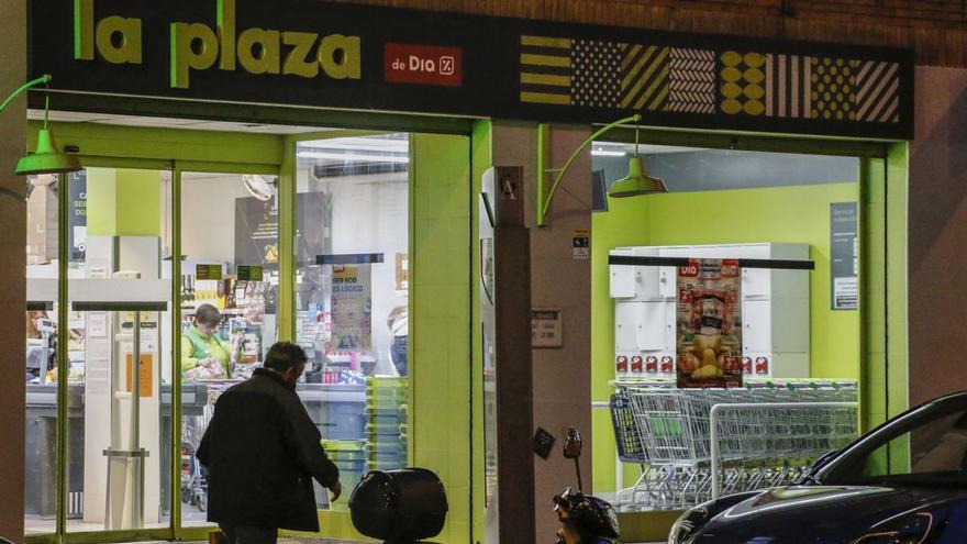 La cadena que asumirá a partir de mañana los 31 supermercados de La Plaza de Dia en Asturias
