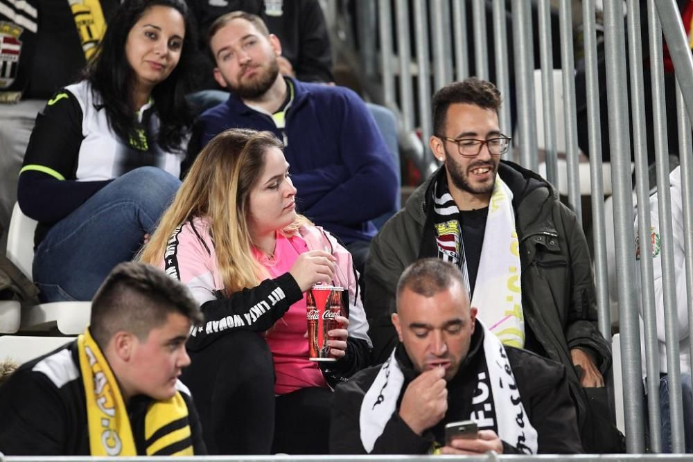 Ambiente en las gradas del Real Murcia - FC Cartagena