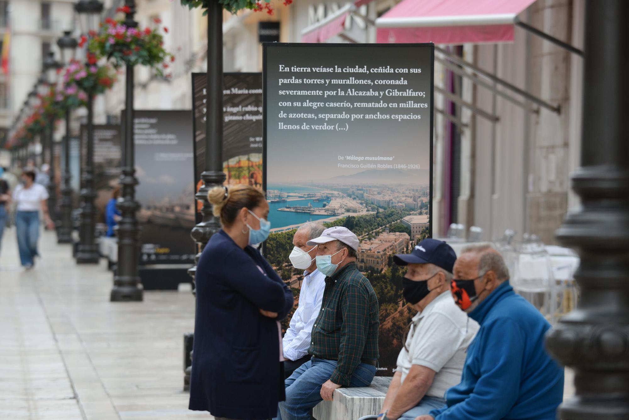 Exposición fotográfica 'Málaga Inspira', en la calle Larios