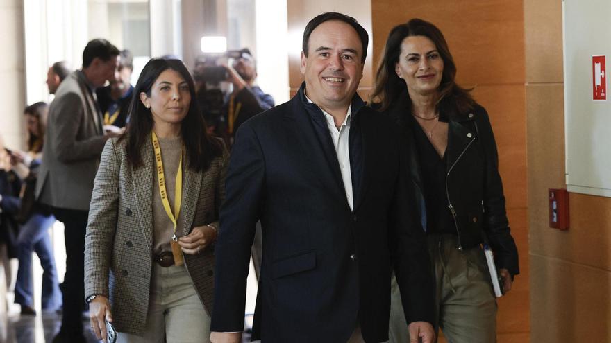 RELEVO MAZÓN | El pleno para investir a Pérez Llorca presidente de la Generalitat valenciana será el jueves 27 de noviembre