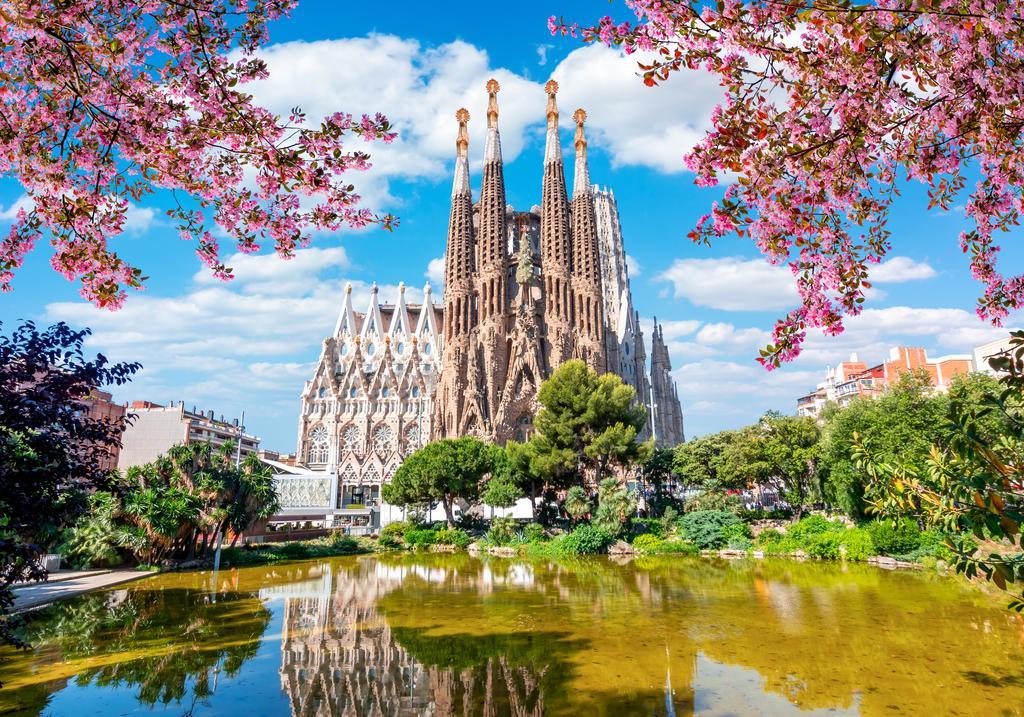 La Sagrada Familia es el icono de la ciudad de Barcelona