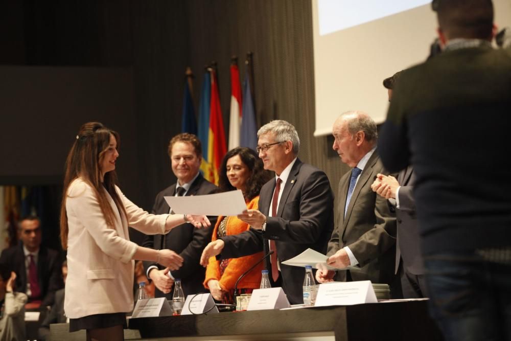 Entrega de diplomas de la Escuela Politécnica de Gijón.