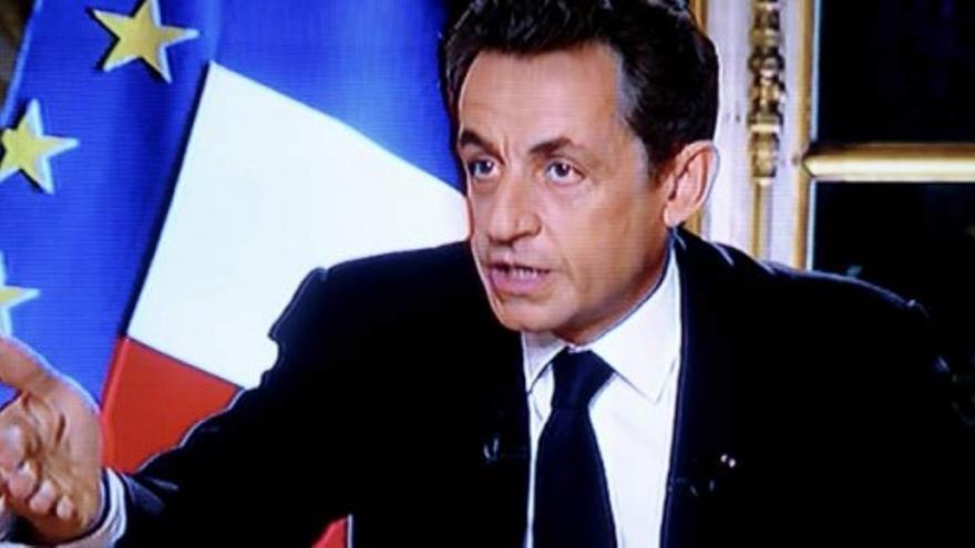 Sarkozy considera un error la entrada de Grecia en el euro