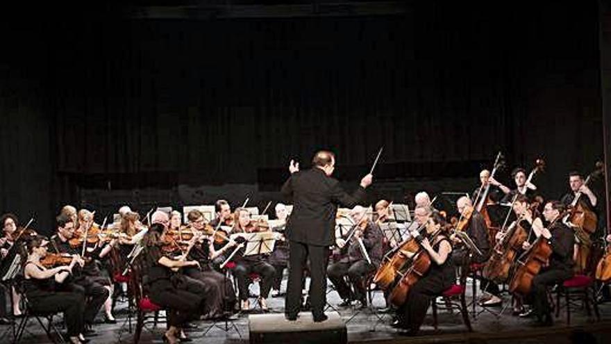 La Corinthian Chamber Orchestra toca en el Principal