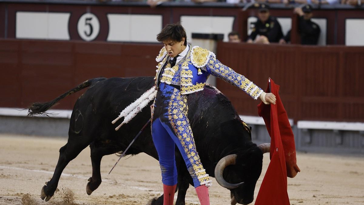 El torero peruano Roca Rey, este jueves en Madrid.