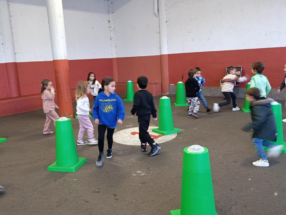 Luz y color ponen la diversión en Llanera