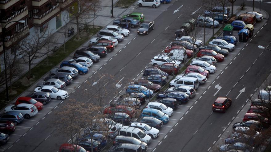 Zaragoza instalará placas solares en cuatro zonas de aparcamiento