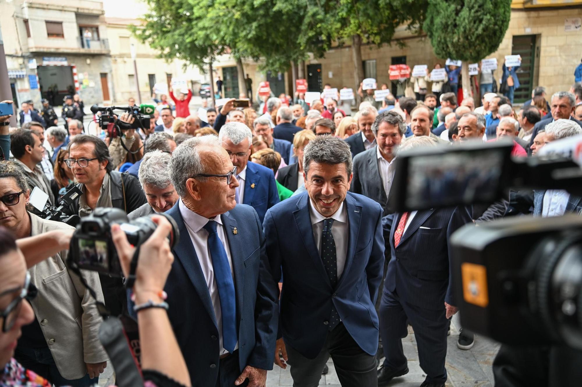 Entrega de los Premios de las Aguas en el 750 aniversario del Juzgado Privativo de Aguas de Orihuela