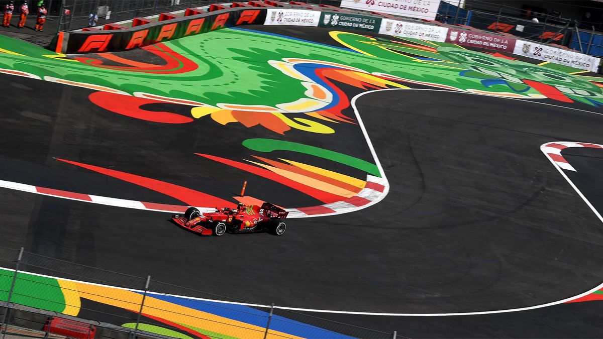 Carlos Sainz, en acción durante la primera jornada del GP de México