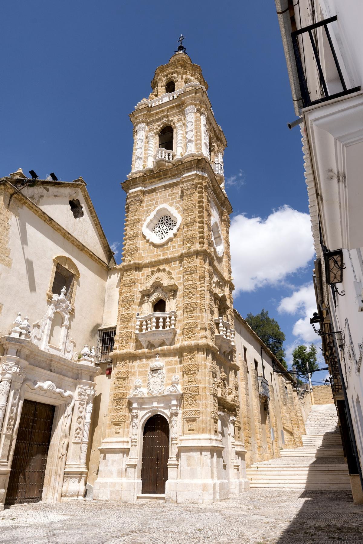 Iglesia y Torre de la Merced.