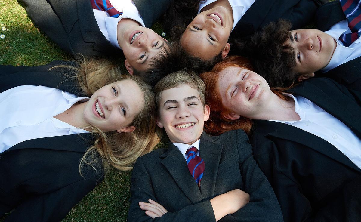 Alumnos del Brighton College.