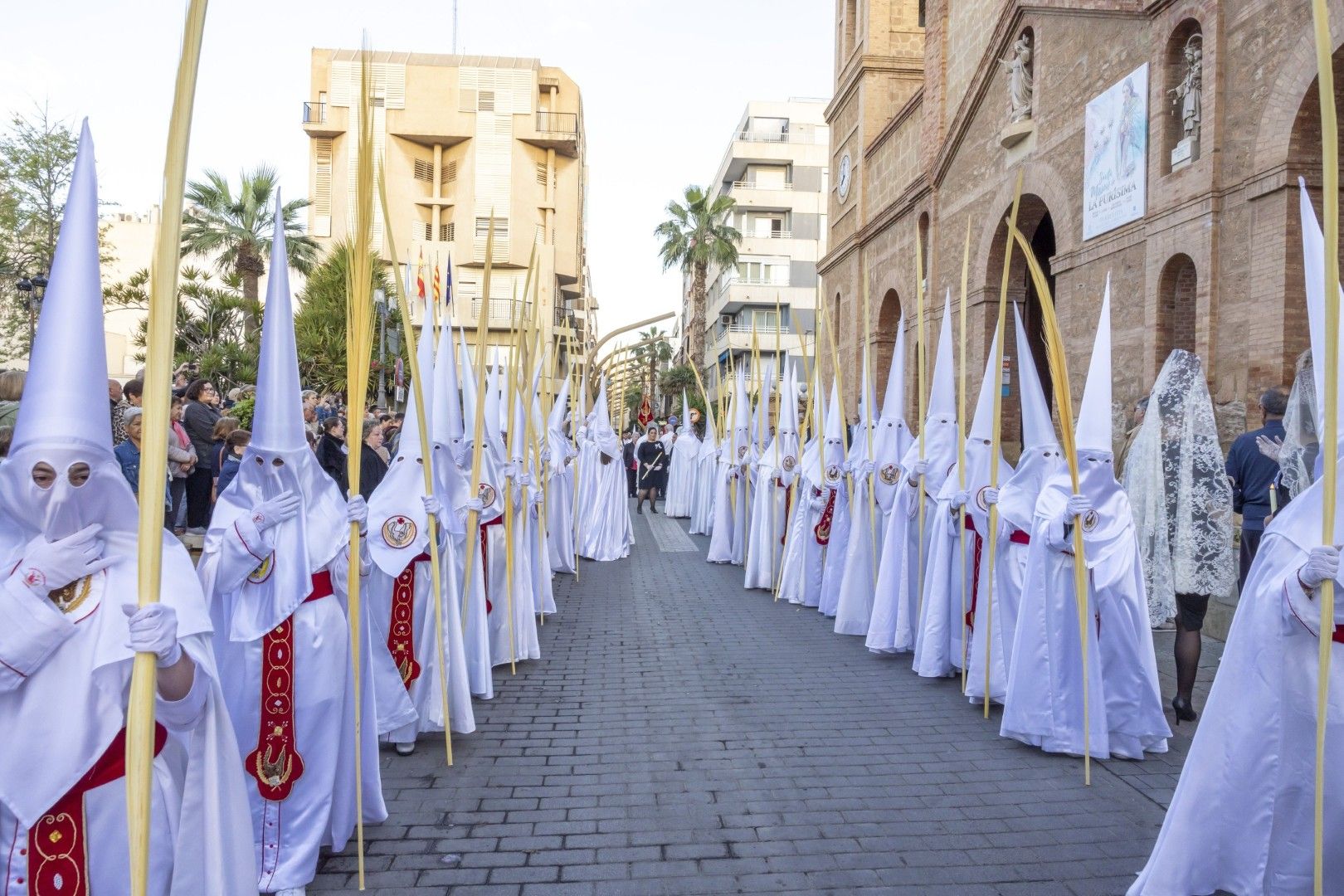Las imágenes de la procesión del Encuentro del Domingo de Resurrección en Torrevieja
