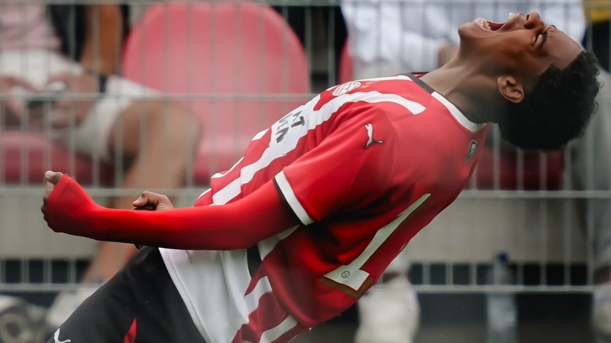 El PSV blinda a su promesa más culé: "Mi sueño es jugar en el Barça y ganar la Champions"