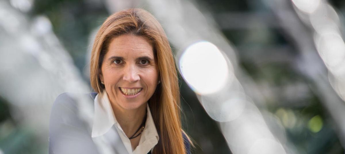 Nuria Oliver: «En Alicante trabajaremos la aplicación de la Inteligencia Artificial en las personas»